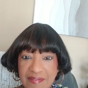 Meet your Posher, Carol